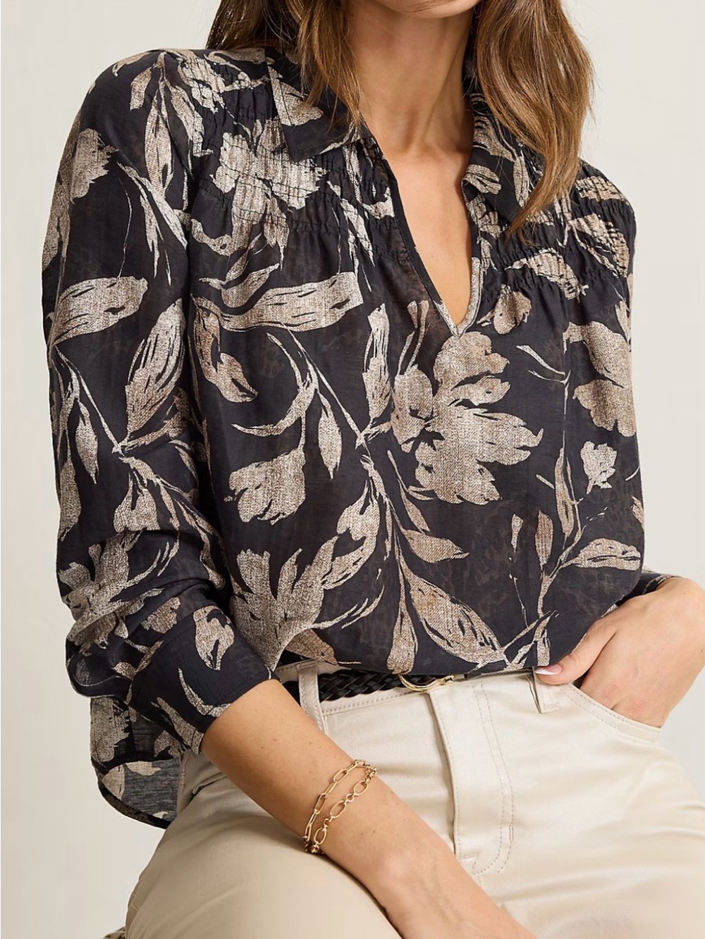 Tommy Bahama Bloom Beauty Linen tencel blend popover top black and silver size S